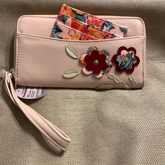 Kim Rogers 2pc Wristlet & Card Case - Picture 1 of 6